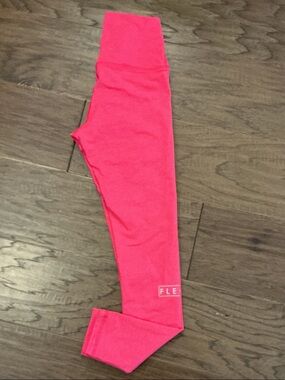 NWOT FLEO El Toro High Rise Leggings 25" Inseam - Hot Pink Neon XS